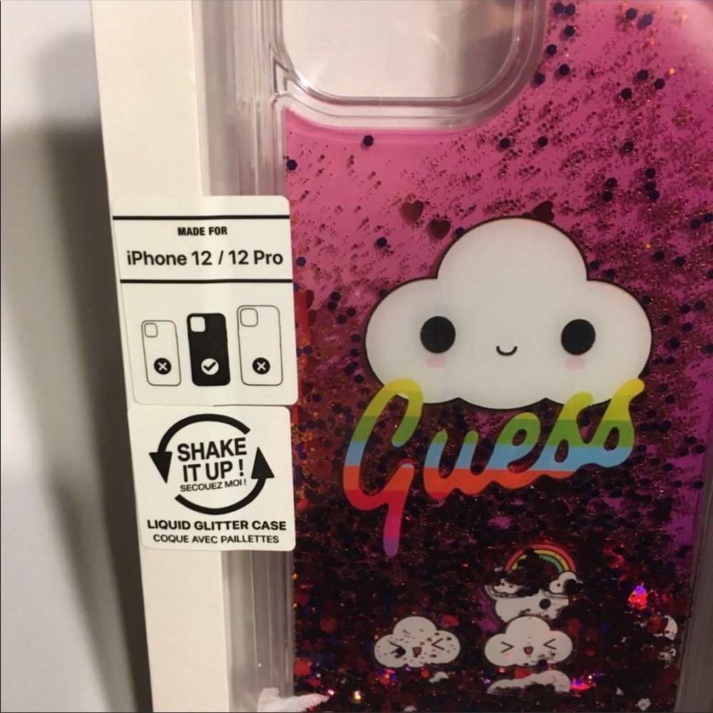 NWT Guess “ friends with you “ liquid glitter iPhone 12/ 12 pro case